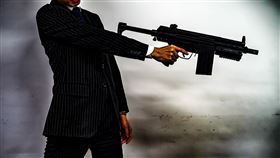 機槍,槍,軍事,士兵,掃射,毒販。（圖／翻攝自PhotoAC圖庫）
