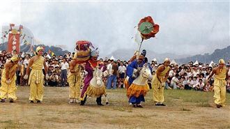 桃園大廟開漳聖王出巡　全新陣頭踩街祈福