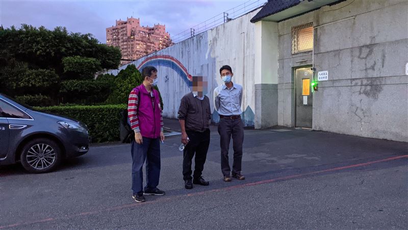 旅館業者欠稅管收！「進去一下下」嚇到了