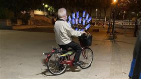 中風半年！寶可夢阿伯現蹤了　手機「72剩15」！網淚讚：希望一直玩下去，圖／翻攝自【爆系公社寶可夢討論區】臉書