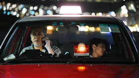 黃秋生（左）憑藉《白日青春》爭金馬影帝。（圖／采昌國際多媒體提供）