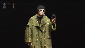 黃明志獲獎。（圖／翻攝自上班不要看NSFW）