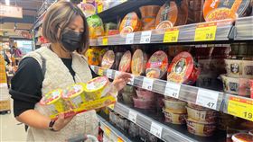 泡麵,杯麵,肉燥,味味麵,湯頭