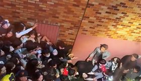 梨泰院踩踏意外。（圖／翻攝自宋讚養 송찬양 Himm 臉書）