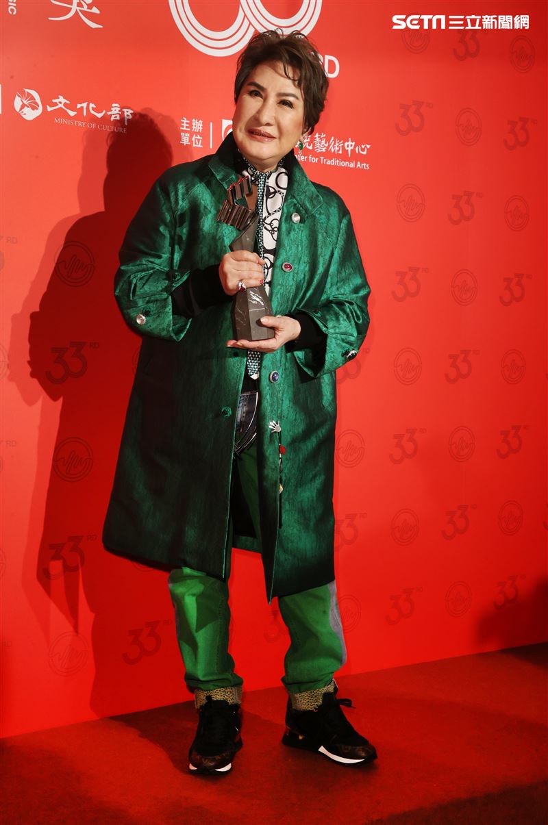 歌仔戲國寶楊麗花獲得第33屆傳藝金曲獎戲曲表演類特別獎。（記者邱榮吉/攝影）