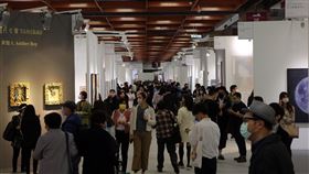 台北藝博將開幕（3）ART TAIPEI 2022台北國際藝術博覽會20日在台北世貿一館舉行開幕記者會，今年展會擴大面積舉辦，吸引138家展商參與，台灣畫廊占89家，海外畫廊有38家，MIT新人推薦特區8家，原住民個展專區2家及原住民特展專區1家。中央社記者郭日曉攝　111年10月20日
