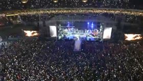 不只韓國！民主剛果體育場「發生踩踏事件」　8人死亡,Fally Ipupa（圖／翻攝自Fally Ipupa臉書）