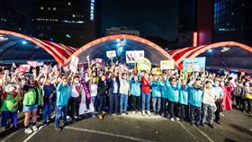 陳其邁前新苓後援會成軍　上千位民眾不畏風雨力挺
