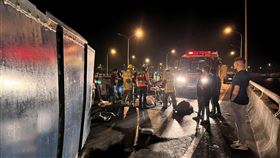 台南,台84線,大貨車,受困,翻覆,彎道,匝道（張家班授權提供）