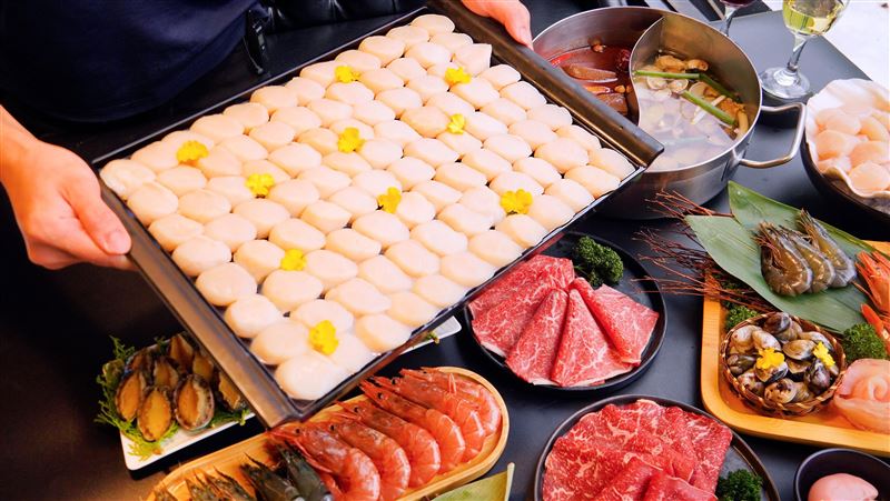 快看身分證！「中2碼」鮑魚干貝吃到飽
