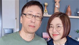 ▲作家苦苓近期宣布因憂鬱症而停工。（圖／翻攝自苦苓、于美人社群）