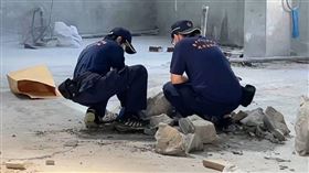 ▲二房東清理廠房，卻驚見塑膠桶子掉出一條手臂嚇得報警，才讓桶屍案曝光。（圖／CTWANT）