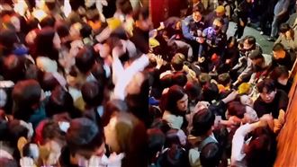 梨泰院156死見3英雄救人　驚悚脫困畫面曝