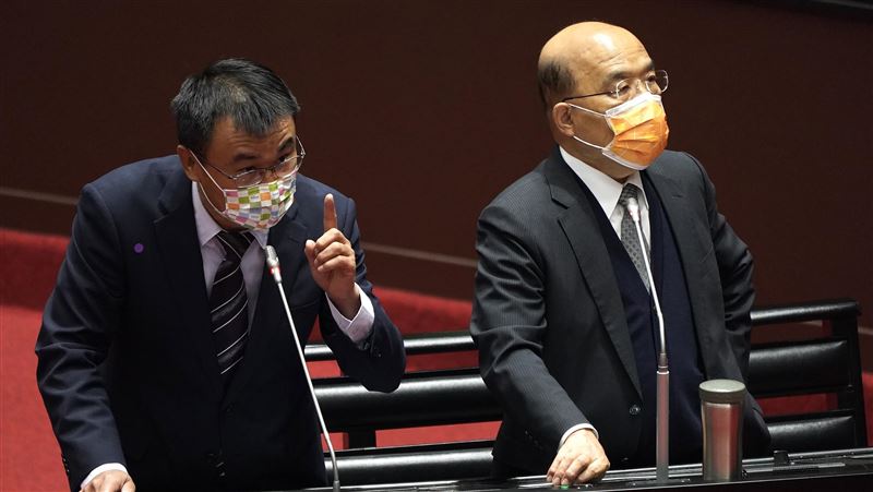 陳吉仲：全力協助醫治團團　副主委是口誤