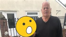 英男苦戰多年抓到鼠王「和小狗一樣大」。（圖／翻攝自推特）