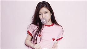 雞排妹鄭家純（圖／翻攝自鄭家純臉書）