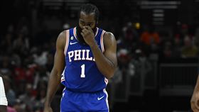 ▲哈登（James Harden）連3場比賽雙位數助攻，76人中斷3連勝。（圖／美聯社／達志影像）