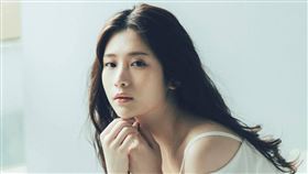 雞排妹(鄭家純)為性侵害的受害者發聲。(圖/翻攝自鄭家純臉書)