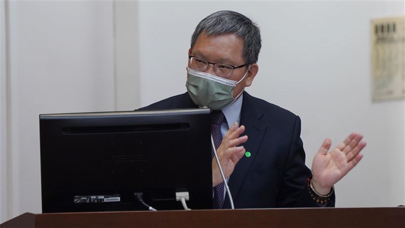 國安基金加碼？財長：2000億元審慎進場中