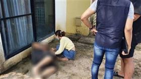 中國富商在泰國被綁架遭「剪刀斷指逼吞下肚」（圖／翻攝自中國報）