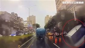 新北市，汐止，車禍，開車門，翻覆