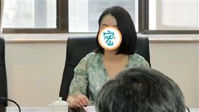 中共正妹幹部突請辭！自爆跟長官等「11人嘿咻」　網嘆：為了上位公車