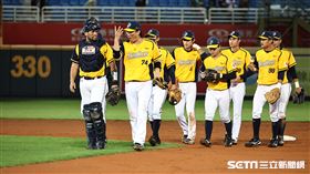 ▲台灣大賽第1戰，中信兄弟搶下首勝。（圖／記者劉彥池攝影）