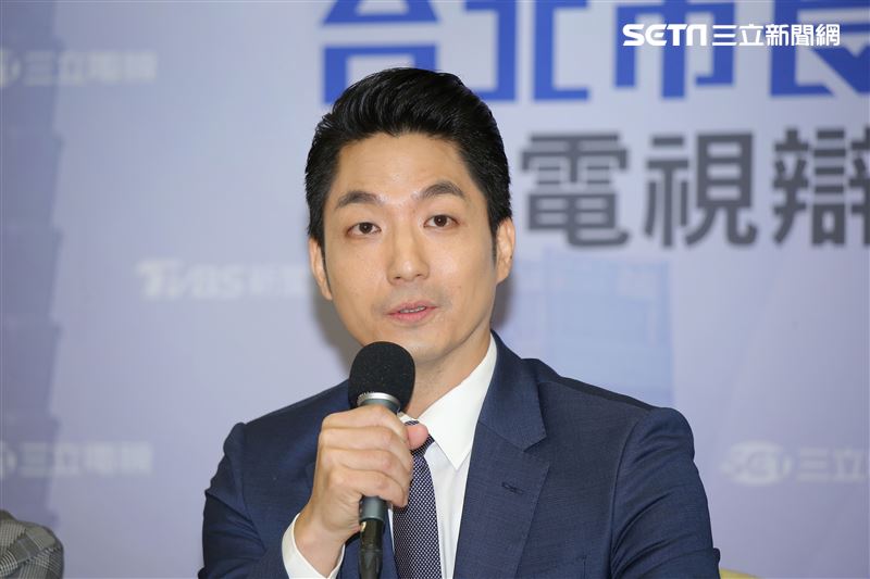 台北市長選舉電視辯論會，國民黨候選人蔣萬安於會後召開記者會。（圖／記者楊澍攝影）