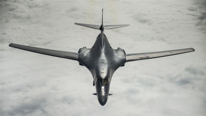 北韓狂射彈　美軍演出動金正恩最怕轟炸機