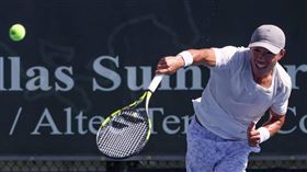 ▲許育修6日在ATP雪梨挑戰賽男單決賽上演逆轉秀，擊退澳洲選手波爾曼斯（Marc Polmans），奪生涯首座ATP挑戰賽男單冠軍。（資料圖／翻攝自許育修臉書）