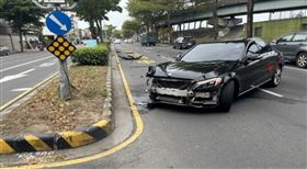 賓士,C300,台南市,中華北路