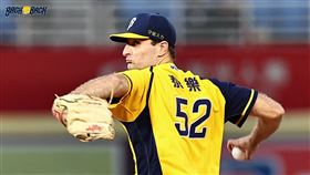 ▲中信兄弟Tyler Viza（泰樂）台灣大賽獲得勝投。（圖／中信兄弟球團提供）