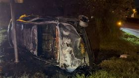 休旅車,國道三號,土城交流道,新北,火燒車（圖／翻攝畫面）