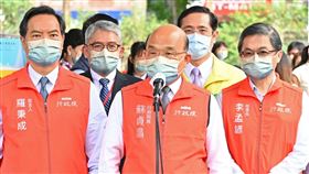 行政院長蘇貞昌今(7)日出席「保二總隊公辦都更案動土典禮」。（圖／行政院提供)