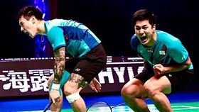 台灣羽球男雙「楊肉盧」組合楊博涵／盧敬堯在德國海洛公開賽封王，相隔6年後再嚐冠軍滋味。（圖／翻攝自楊博涵IG）