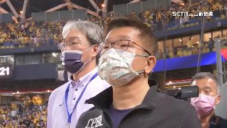 中職象猿大戰　蔡其昌、盧秀燕同場沒同框