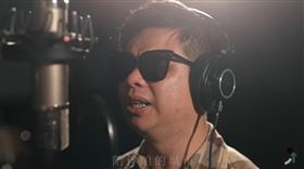 金曲台語歌王王俊傑（圖／翻攝自陳時中YT）