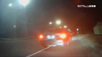 騎士怒控惡意逼車　駕駛見警秒催油門落跑