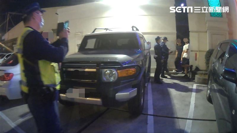 才離開警局就被擄走？警狂追「肉票」傻眼
