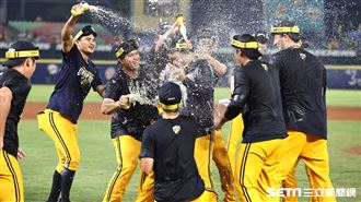 中信兄弟奪冠　球迷挖幕後功臣是「國師」