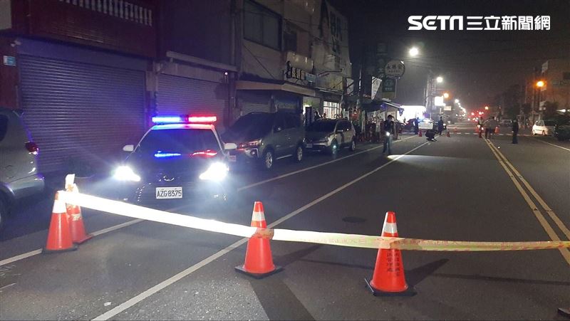 南市議員服務處遭轟30槍！鐵門佈滿彈孔