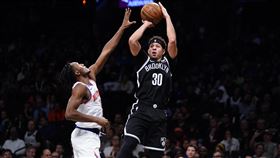 ▲柯瑞弟（Seth Curry）投進6顆三分球，攻下本季新高23分。（圖／美聯社／達志影像）