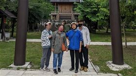 台中退休女教師，台東池上，家族旅遊，酒駕肇逃，小貨車，2萬元交保，忠孝路(圖／翻攝畫面)