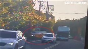 桃園市,八德,娃娃車,自撞,電線桿