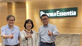 ▲藥華醫藥經營團隊-左至右黃正谷總經理-詹青柳董事長-林國鐘執行長（圖／藥華藥提供）