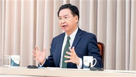 吳釗燮視訊參與德國智庫論壇外交部長吳釗燮8日以視訊方式出席德國馬歇爾基金會主辦的「台美歐三邊論壇」並發表專題演說。（外交部提供）中央社記者黃雅詩傳真  111年11月9日