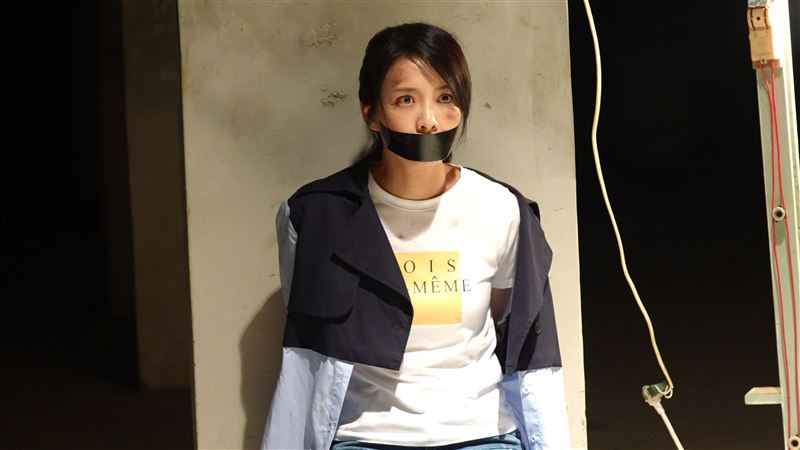 8點檔正妹慘了　追查選舉醜聞衰被抓