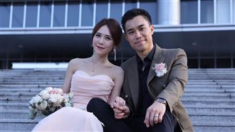 吳申梅婚紗照曝光　帥尪大3歲香港人