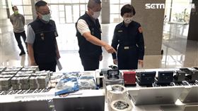 南投警方在台中市八期某住宅大樓破獲詐騙集團水房，查扣2000多萬元現金。（圖／翻攝畫面）