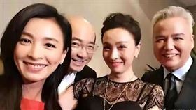 張庭（左起）、徐崢、陶虹和林瑞陽曾同框合影。（圖／翻攝自微博）